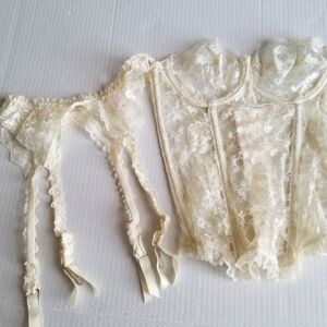 Vintage Lady Marlene Ivory Lace Boned Corset Bustier 32 & Matching Garter Belt S